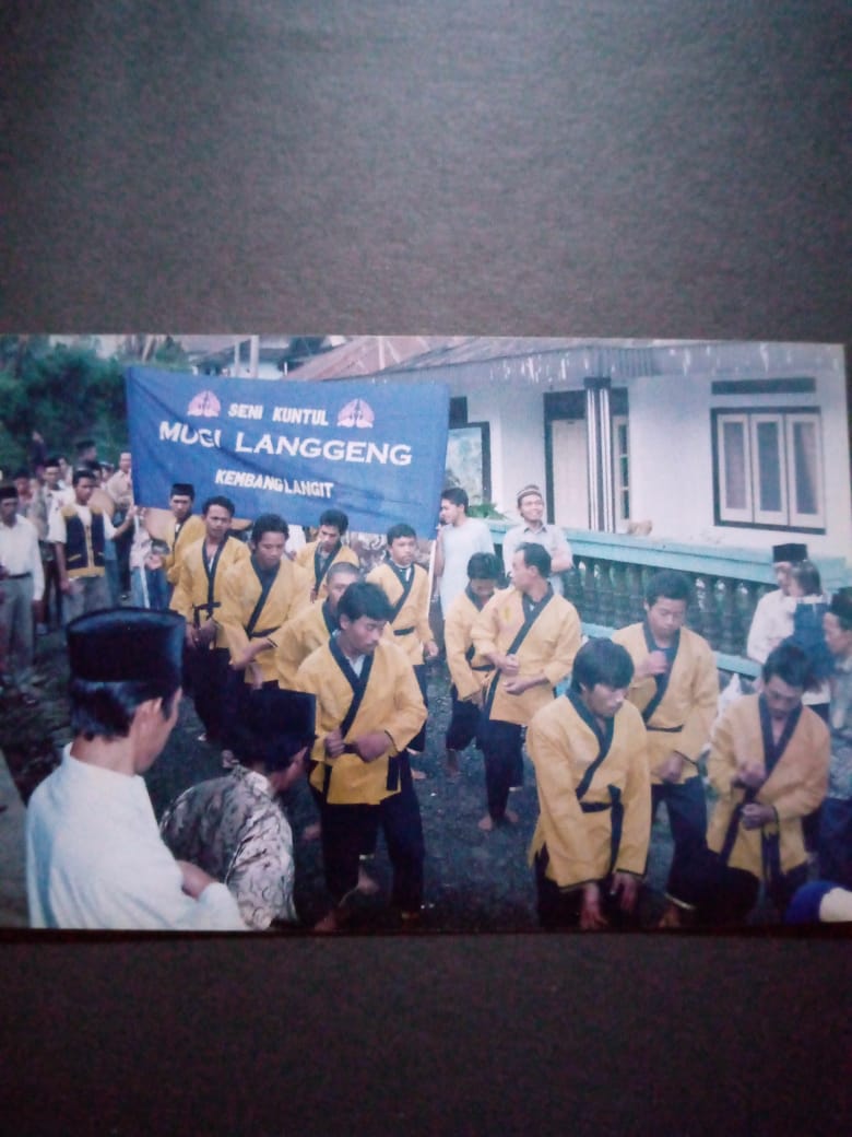 Seni Kuntul: Detak Budaya yang Terus Hidup di Dusun Kembanglangit