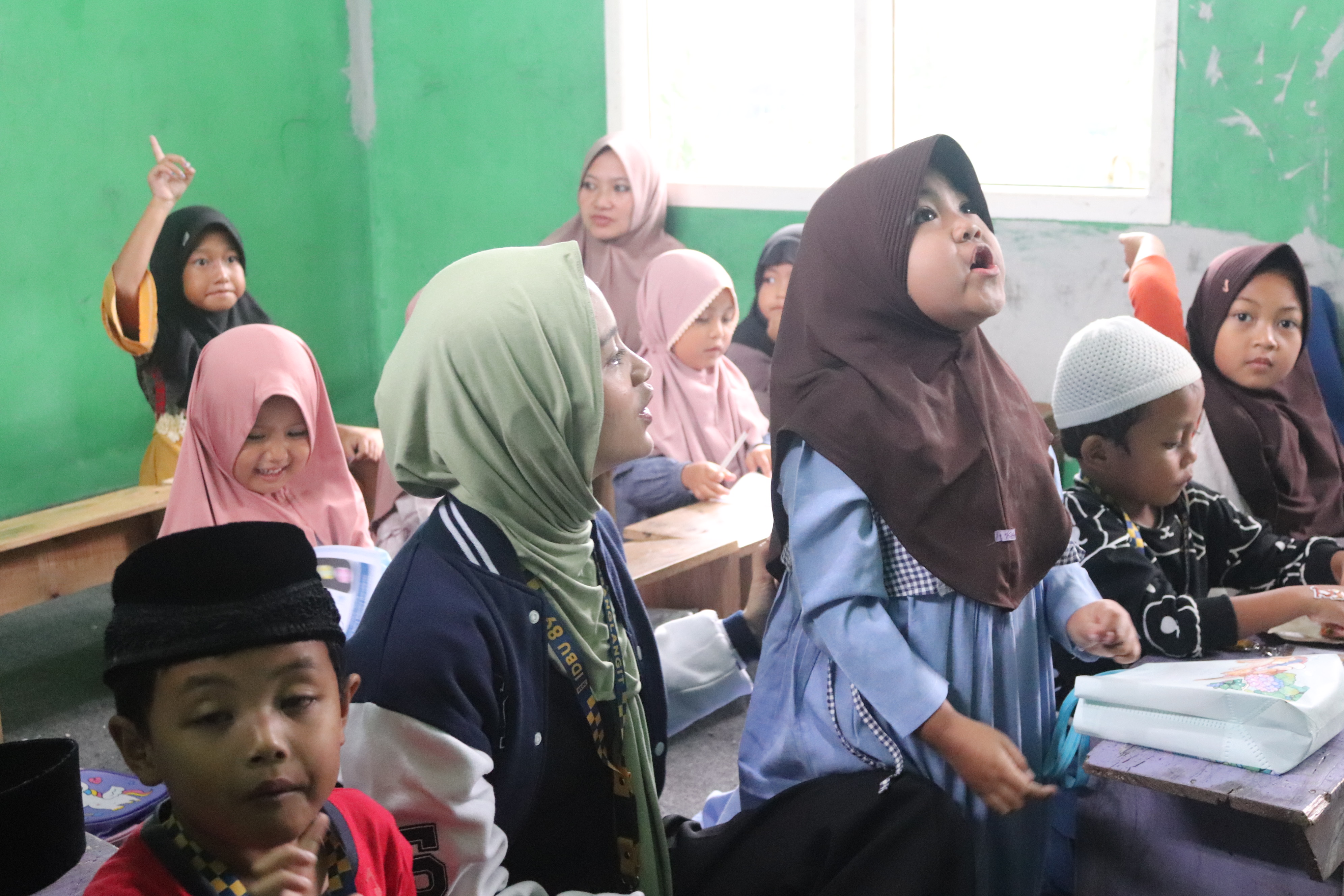 Madrasah Diniyah Rohdotul Muta’alimin 2: Cahaya Ilmu dan Penebar Generasi Berakhlak