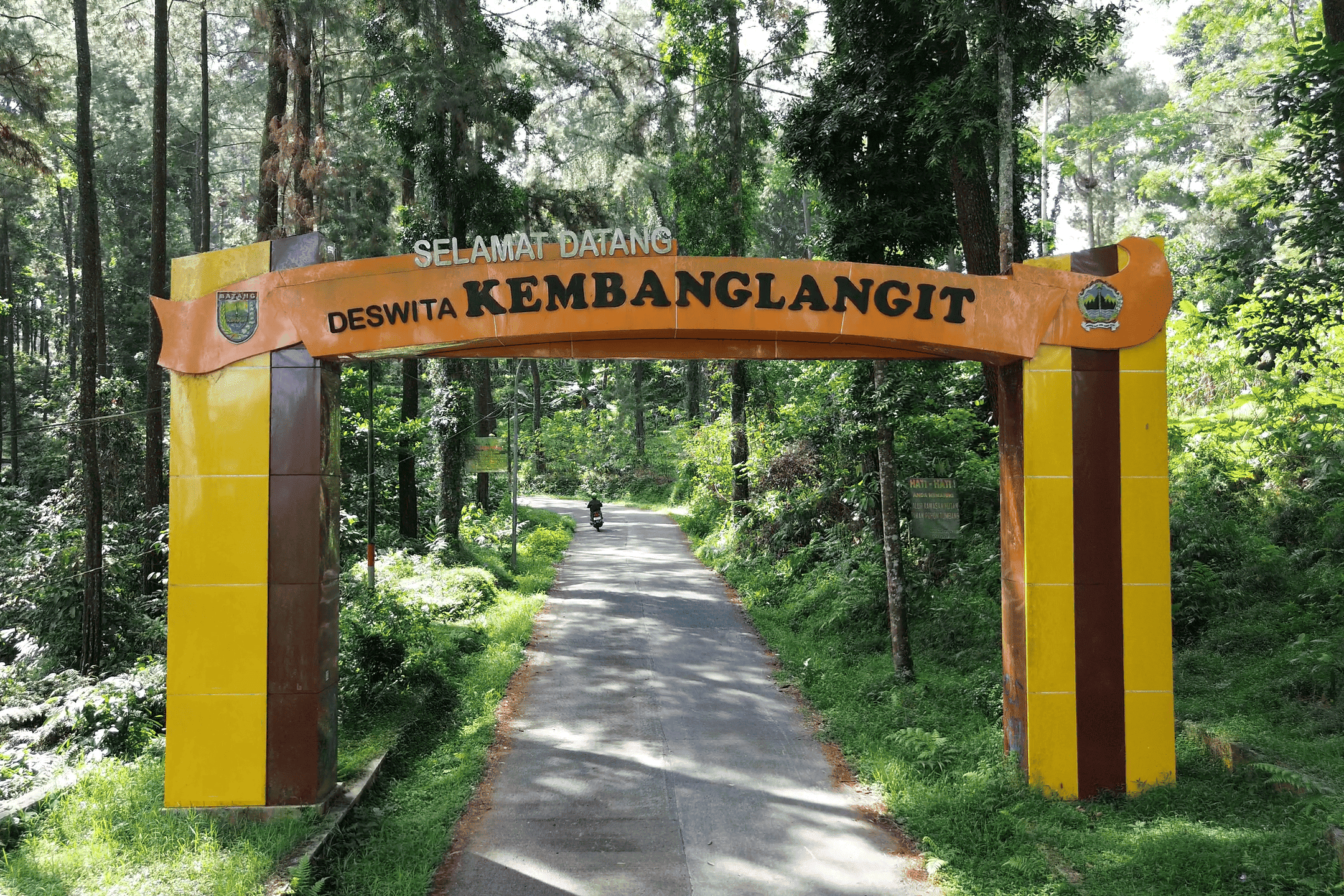 Gambar Desa Kembanglangit